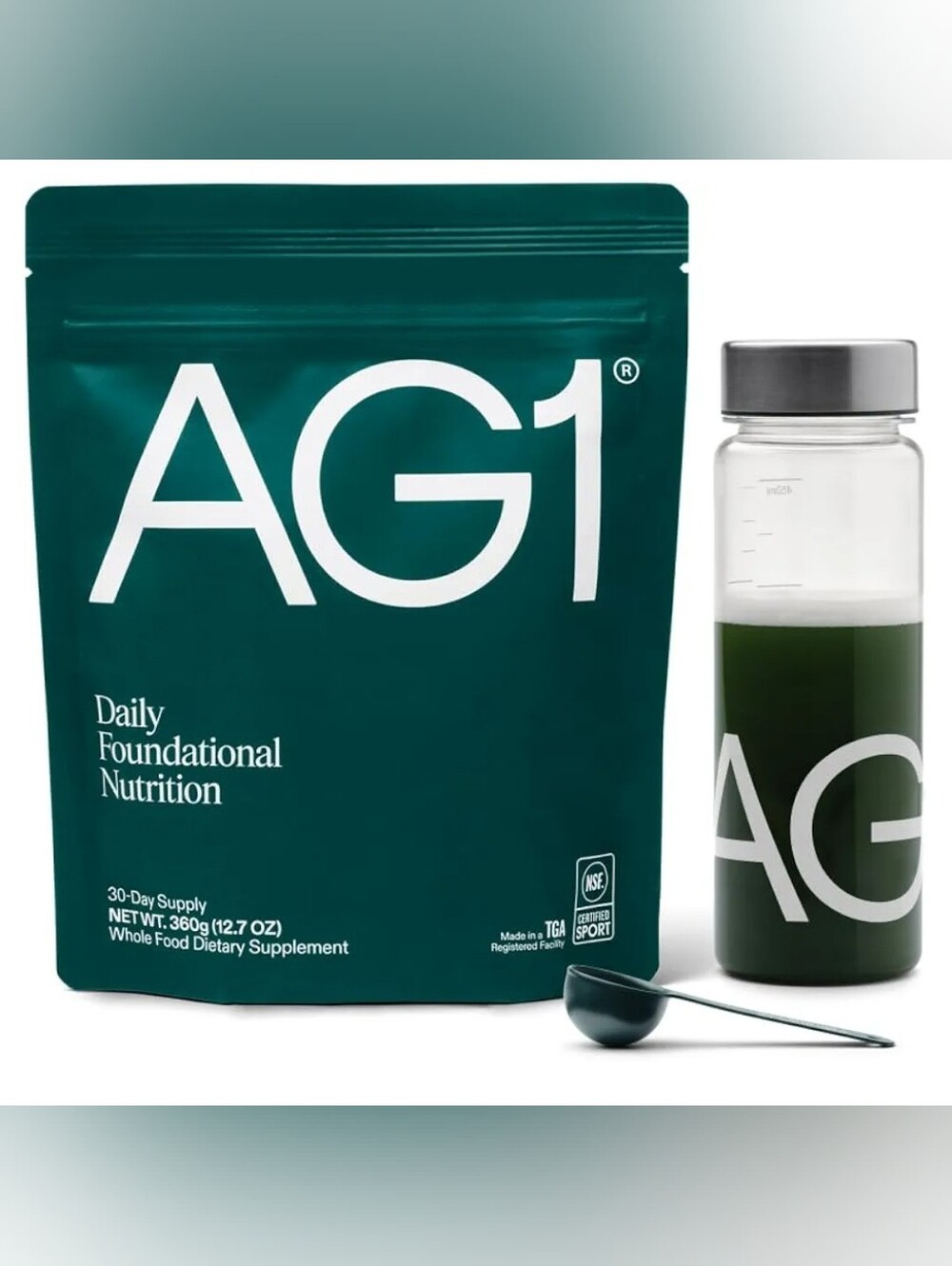 AG1 SEALED! NIB! Greens Powder Multivitamin & Probiotic Blend w/Shaker. R2S!,
